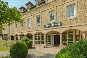 Exteriér nebo vchod ubytování L'HÔTEL DES BAINS - Salles-la-Source