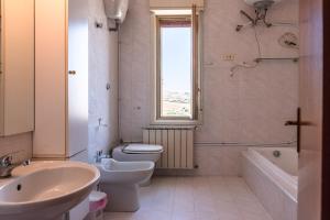 Imagen de la galería de Agrigento pool and garden, en Camastra ex Solfara