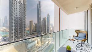 Fotografie z fotogalerie ubytování Forte Tower 2 - Glamorous Three Bedroom v Dubaji