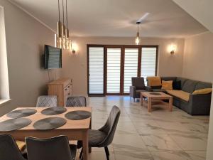 Χώρος καθιστικού στο Noclegi Bumerang +24 φωτογραφίες