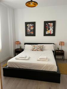 Posteľ alebo postele v izbe v ubytovaní ISG Apartments Casa Virginia-Alameda