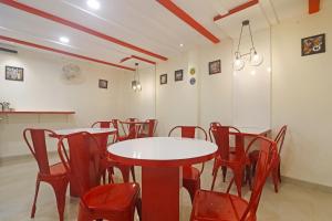 Ресторант или друго място за хранене в Super Collection O Vinayaka Gachibowli