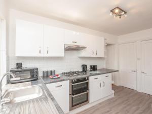 Gallery image of Pass the Keys Large Family Getaway in Leeds