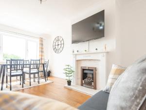 Gallery image of Pass the Keys Large Family Getaway in Leeds