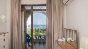 Naturlandskabet i nærheden af lejligheden + 12 billeder