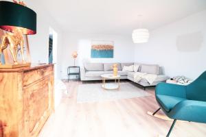 Ein Sitzbereich in der Unterkunft Ferienhaus Meergefühl