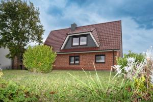 Das Gebäude in dem sich das Ferienhaus befindet