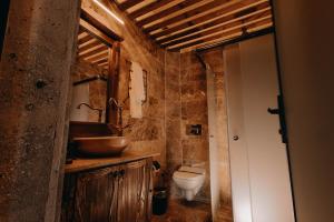 Koupelna v ubytování Akritis Cappadocia House