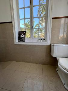 Ett badrum på Colonial Villa in Las Palmas