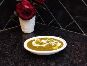 Comida en el departamento o alrededores