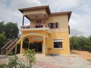 The building in which the homestay is located