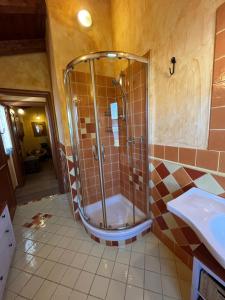 La Casa sulla collina "Baccu e Idda"的一间浴室