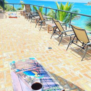 Výhled na bazén z ubytování Lime in de Coconut Villa nebo okolí