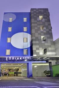Het gebouw waarin het hotel zich bevindt