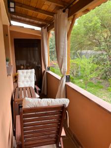 Ein Sitzbereich in der Unterkunft El Molí de Pontons suites con jacuzzi spa