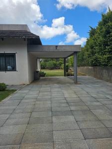 Το κτήριο όπου στεγάζεται  η βίλα