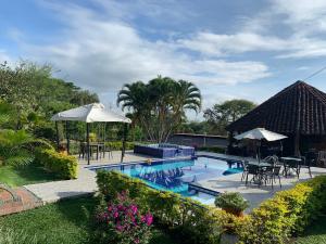 Bazén v ubytování CASA CAMPESTRE VILLA PAULA - Finca nebo v jeho okolí