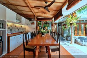 Kuchyň nebo kuchyňský kout v ubytování Jixiang Hotel Ubud