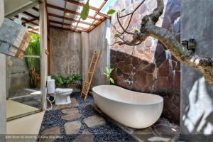 Koupelna v ubytování Jixiang Hotel Ubud