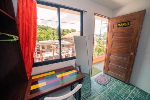 Ein Balkon oder eine Terrasse in der Unterkunft Chill Out Hostel