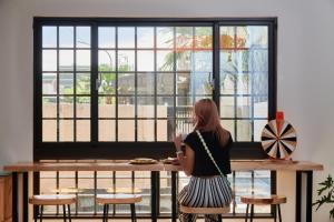 Majutusasutuse HiHi Skylight külastajad