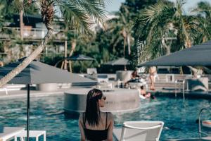 Bazén v ubytování BOTANICAL POOL CLUB nebo v jeho okolí + 37 fotografií