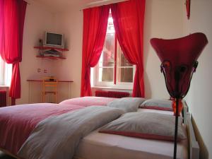 Postel nebo postele na pokoji v ubytování Hotel Acacia