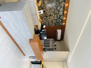 an overhead view of a staircase in a house at Paraiso Beach Hotel in Aquiraz