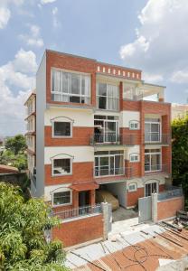 obraz budynku apartamentowego w obiekcie GREEN TARA SUITES 2bhk 3bhk w Katmandu
