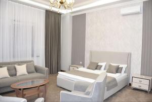 Зона вітальні в Dinar +5 фото