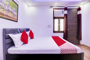 Tempat tidur dalam kamar di Flagship Hotel Pan Pacific
