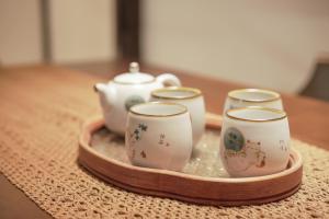 Set per la preparazione di tè e caffè presso Yangzhou Aihehua Boutique Homestay