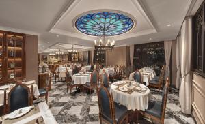 Un restaurant sau alt loc unde se poate mânca la Le Chanvre Hanoi Hotel & Spa