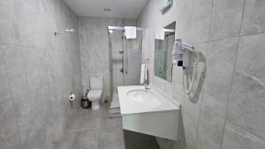 Gallery image of Dorana Hotel Lefkoşa in Geunyeli +65 photos