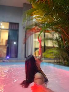 Kép 曼谷廊曼机场设计师泳池别墅有按摩浴缸 Thai Cool Private pool villa Don Mueang szállásáról Ban Wat Pho Thong városában a galériában