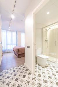 Kúpeľňa v ubytovaní Serennia Fira Gran Via Exclusive Rooms