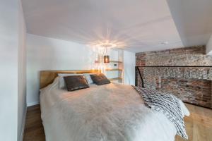Postel nebo postele na pokoji v ubytování Dream Stay - Mere Residence Apartments with 24H reception