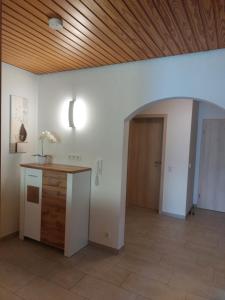 Fotografie z fotogalerie ubytování Moderne Ferienwohnung - neu renoviert - ruhige Lage v destinaci Waldachtal + 24 fotografií