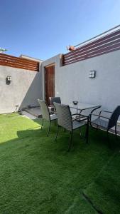Patio nebo venkovní prostory v ubytování 1BR villa - private heated pool in Bali ElGouna