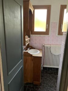 Gambar di galeri bagi Maison tranquille au Vans di Les Vans +5 gambar