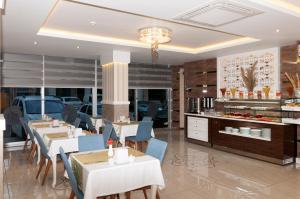 Restaurace v ubytování PARK YALÇIN HOTEL