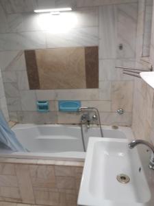 Kúpeľňa v ubytovaní Badacsonyi Lugas apartmanok