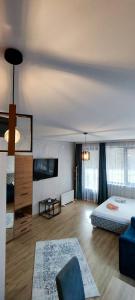 A bed or beds in a room at Sumski san 5