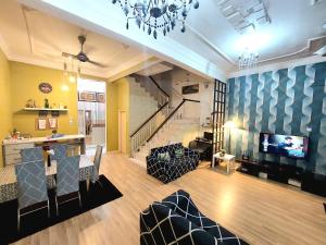 Area lobi atau resepsionis di E&A Homestay KLIA/ Sepang/ Nilai