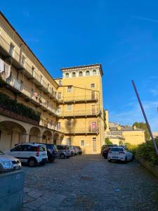 Το κτήριο όπου στεγάζεται  το διαμέρισμα