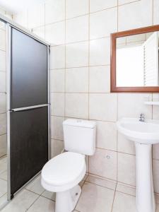 Ett badrum på Pousada Caldas Novas
