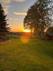 Východ nebo západ slunce při pohledu z apartmánu nebo okolí