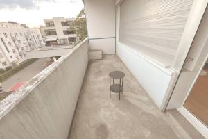 En balkong eller terrass på Cosy 4.5 rooms apartment @ LS 16 Dübendorf