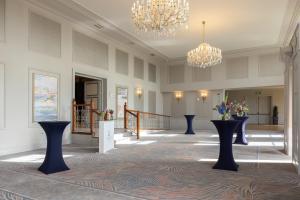 Preddverje oz. recepcija v nastanitvi Killashee Hotel