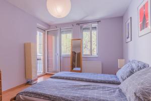 Cosy Pet-friendly flat w balcony @ Orczy Garden 1096 Budapest, 19-21 Sobieski János utca kép - 2